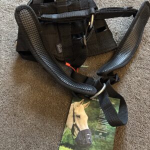 Shires cob grazing muzzle