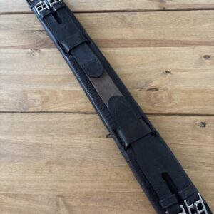 28” comfort brown padded dressage girth