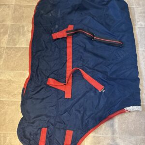 5’6 Everest 340g turnout rug
