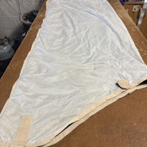 6’3 Horseware stay dry fly rug liner