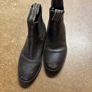 Size 5 brown rhinegold Jodphur boots