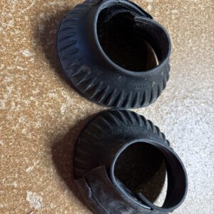 Large rubber overreach boots